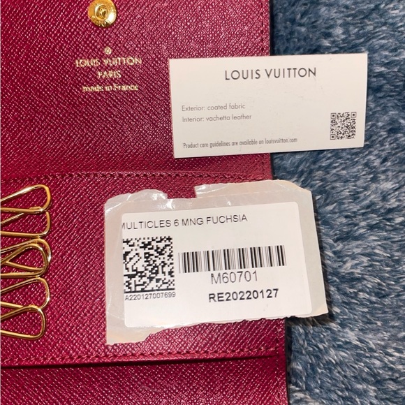 Louis Vuitton Brown Monogram Wallet with Red Button - Picture 4 of 7